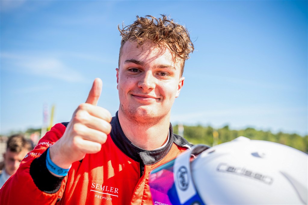 Dansk triumf i Norge: Gustav Krogh sikrede GT4-titel for Porsche Denmark Racing
(Foto: A1-Work)